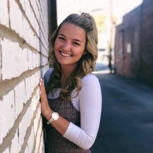 Meet your Posher, Faith